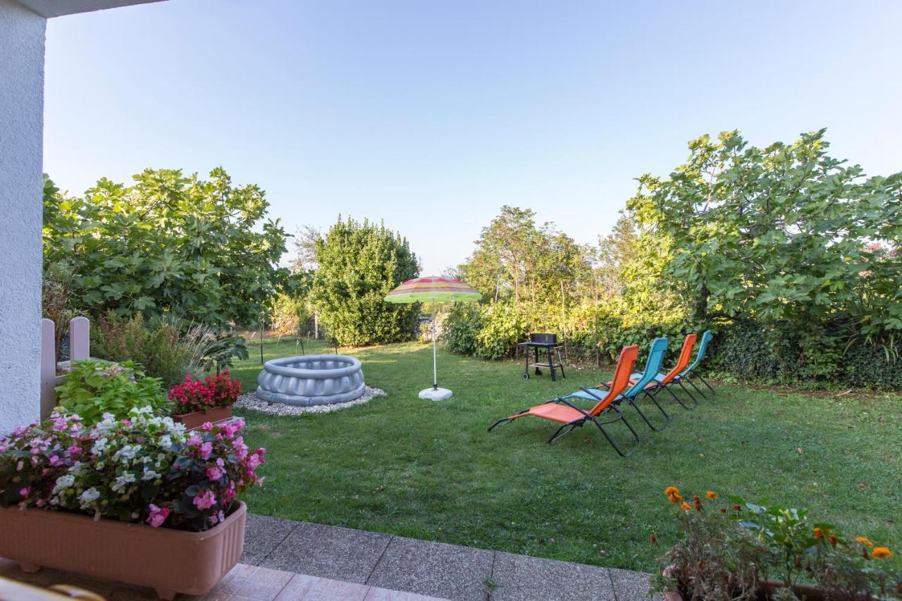 Haus Valerija Vila Labin  Exterior foto