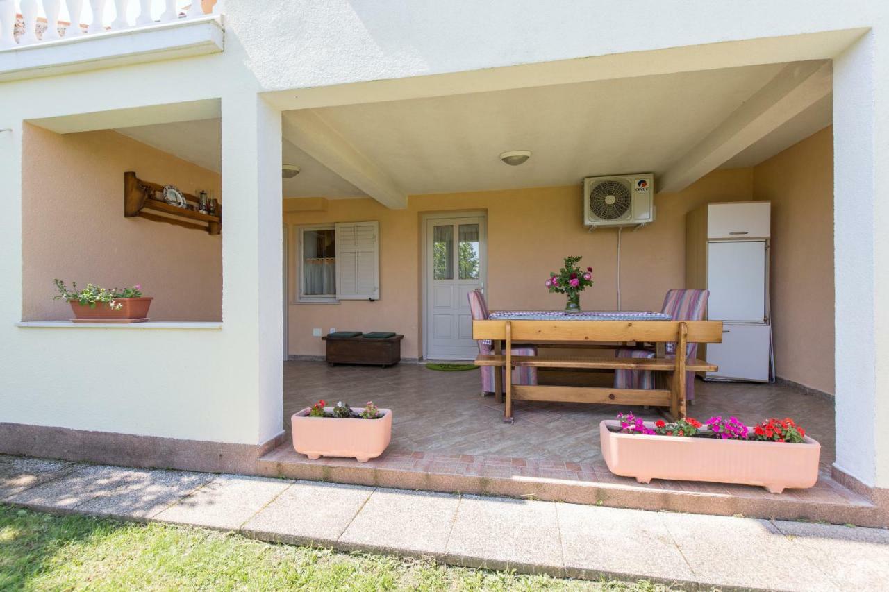 Haus Valerija Vila Labin  Exterior foto